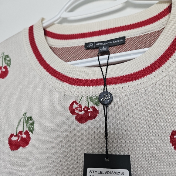NWT Adrianna Papell Sweater Top Short Sleeve Size L Cherries Print Cream/Red - Picture 5 of 9